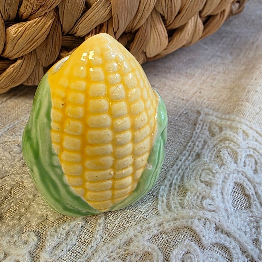 Vintage Ceramic Mini Corn Cob Toothpick Holder Bud Vase Yellow Green - Picture 3 of 5